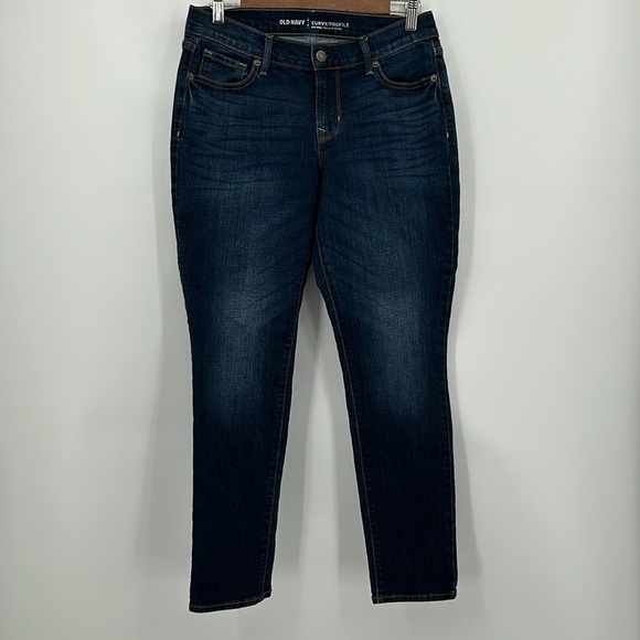 Old Navy Denim - Old Navy Curvy Mid-Rise Jeans Size 6 Short